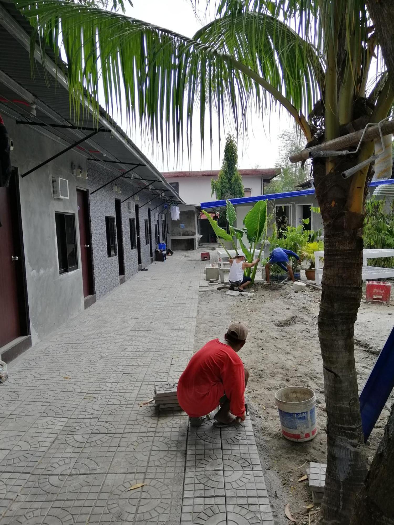 Hostel Katrina'S Dorm Tarlac City Exterior foto